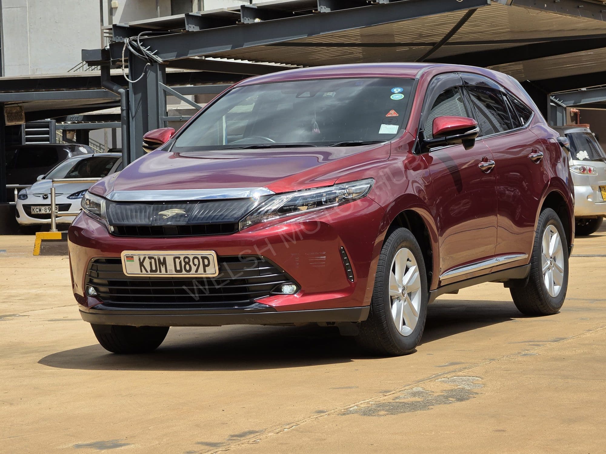 2017 Toyota Harrier 2L Petrol SUV, main photo