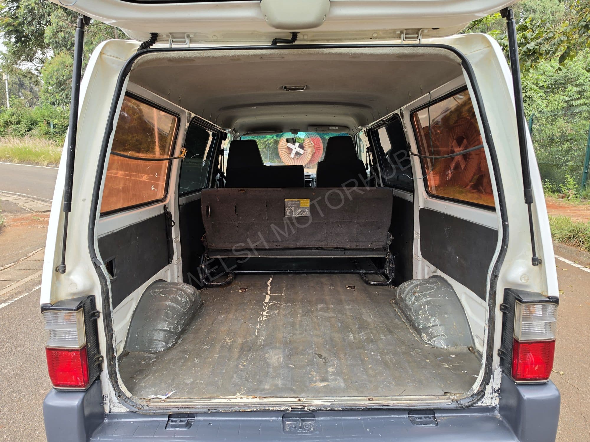 2008 Nissan Vanette 2L Diesel MPV, photo 9