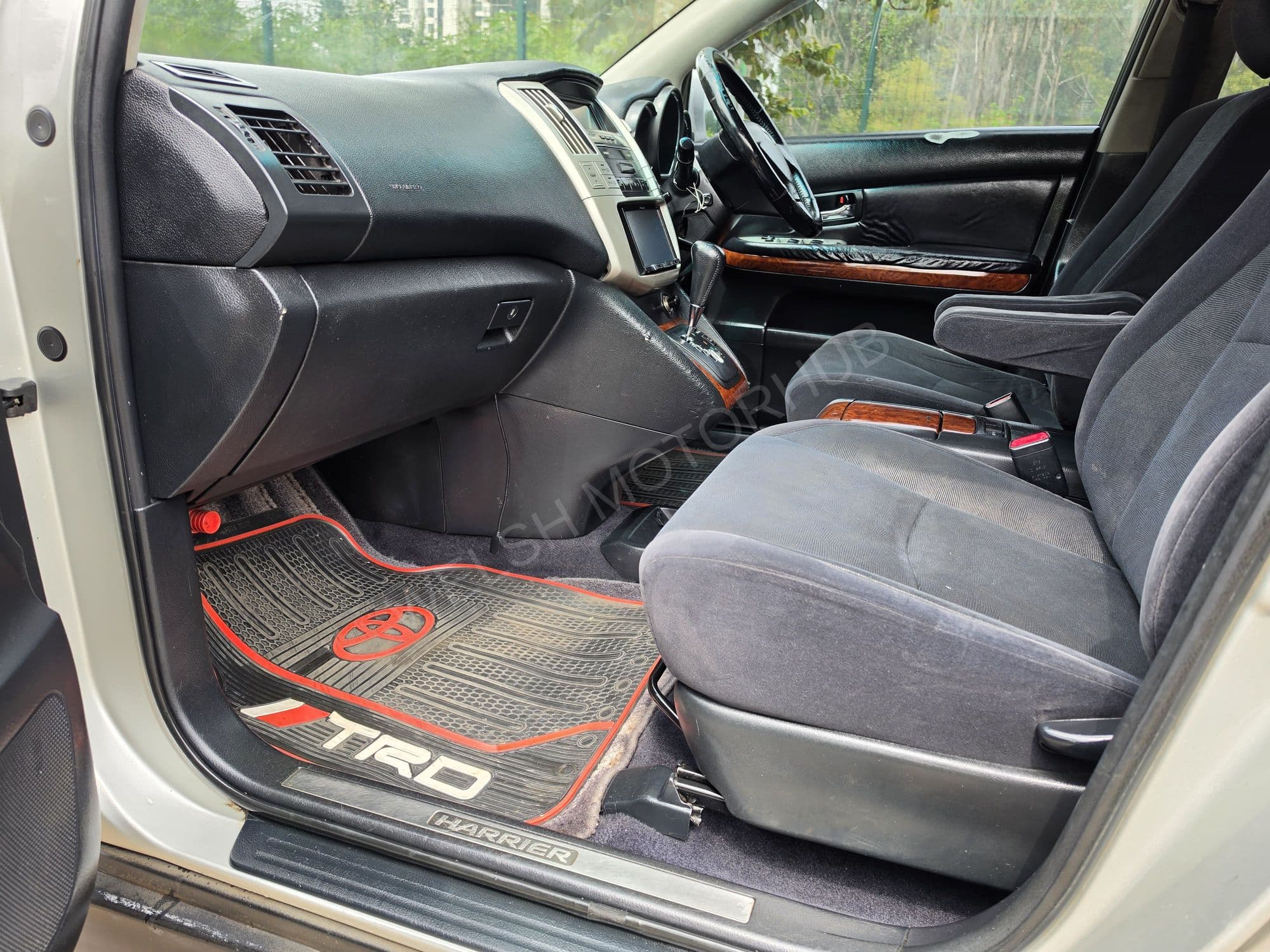 2005 Toyota Harrier 2.5L Petrol SUV, photo 15