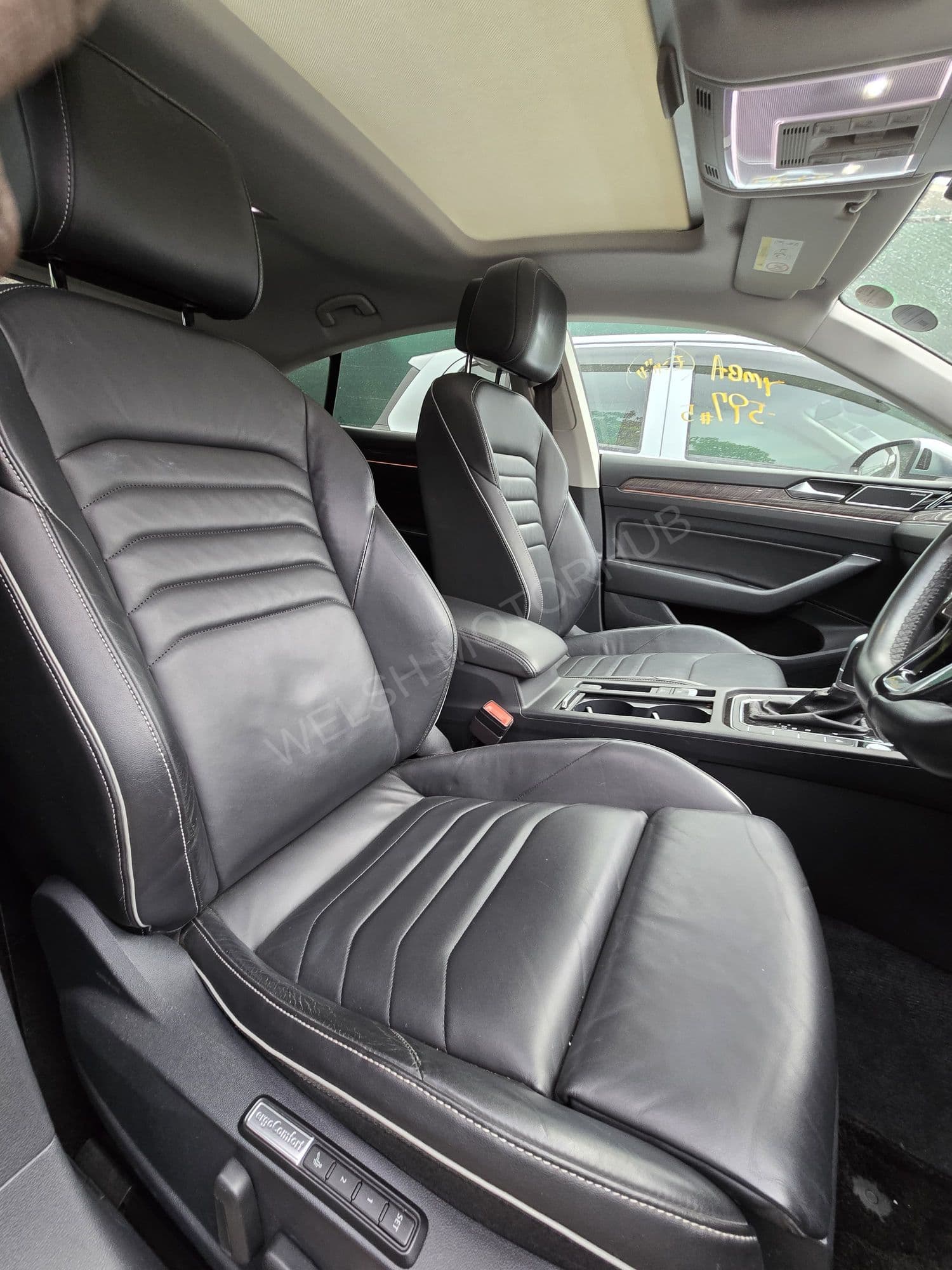 2019 Volkswagen Arteon 2L Petrol Sedan, photo 3