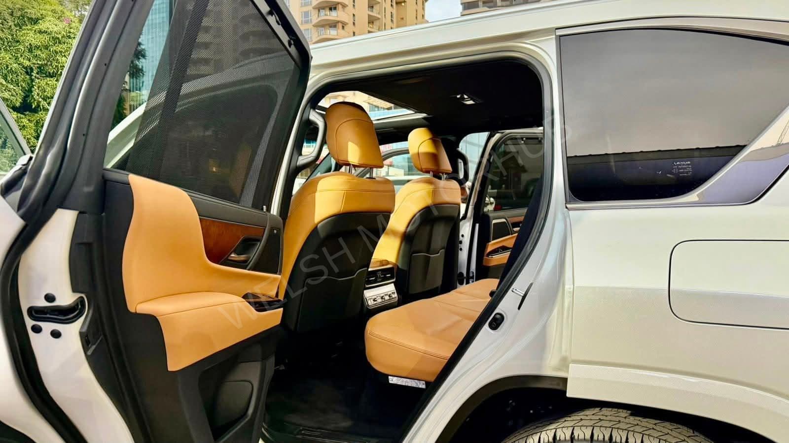 2023 Lexus LX 600 3.5L Petrol SUV, photo 11