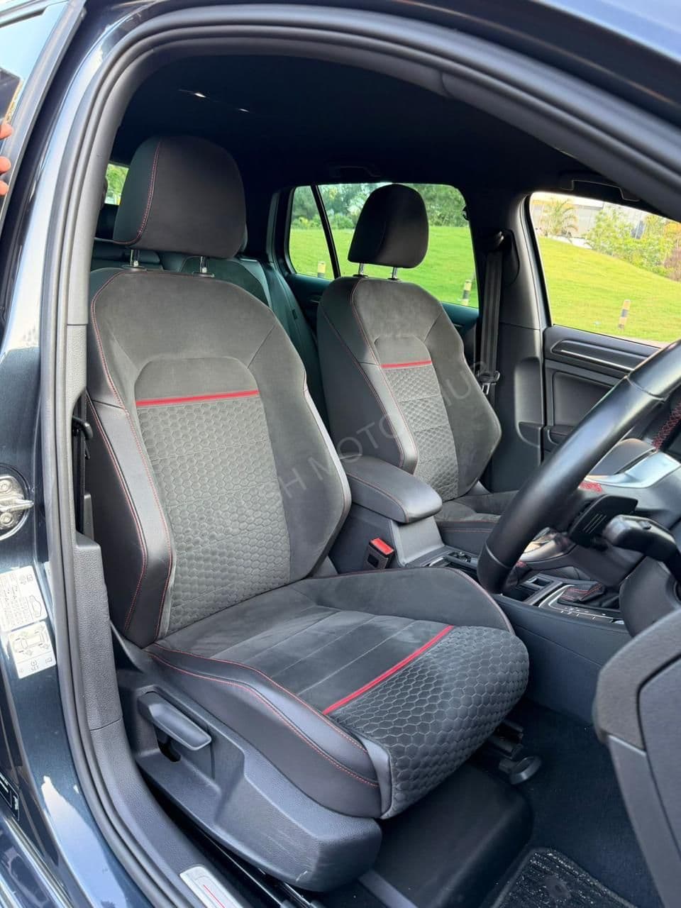 2019 Volkswagen Golf GTI MK7.5 2L Petrol Hatchback, photo 12