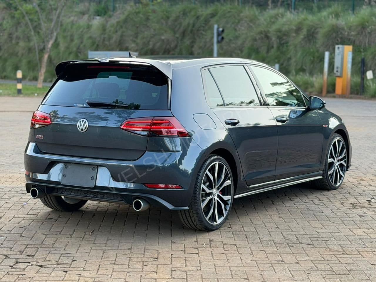 2019 Volkswagen Golf GTI MK7.5 2L Petrol Hatchback, photo 10