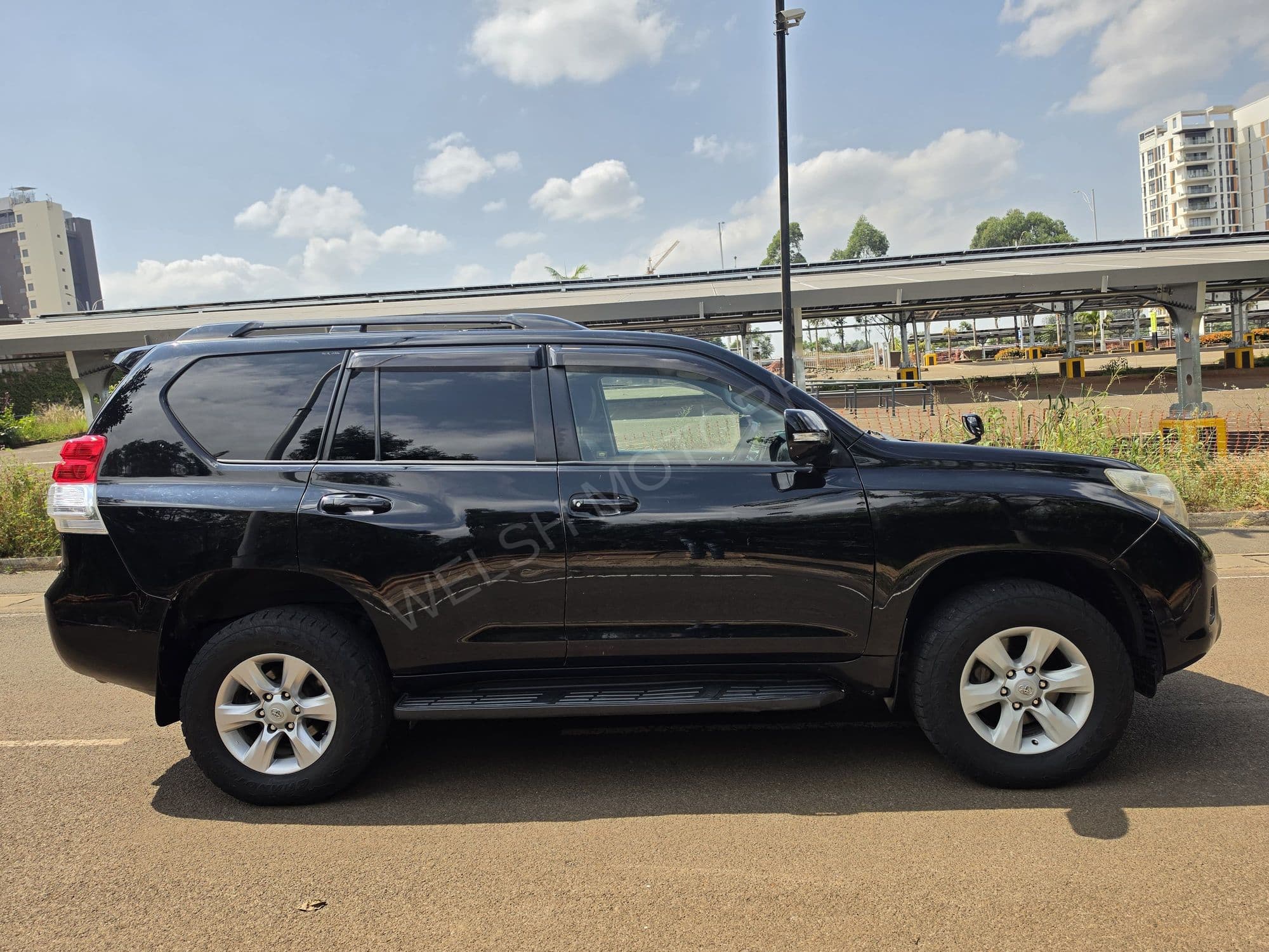 2011 Toyota Prado J150 TX 2.7L Petrol Sedan, photo 6