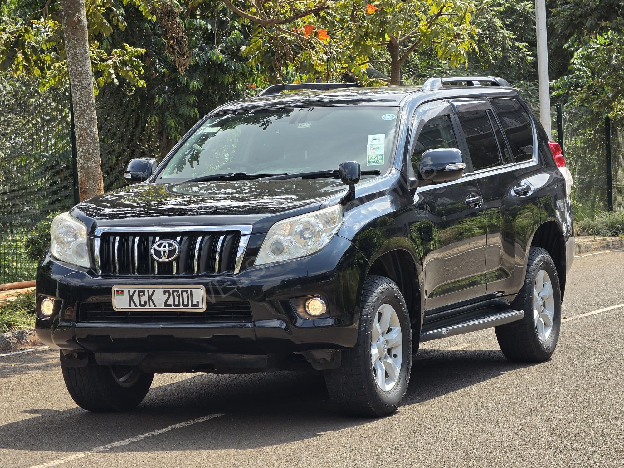 2011 Toyota Prado J150 TX 2.7L Petrol Sedan, photo 2