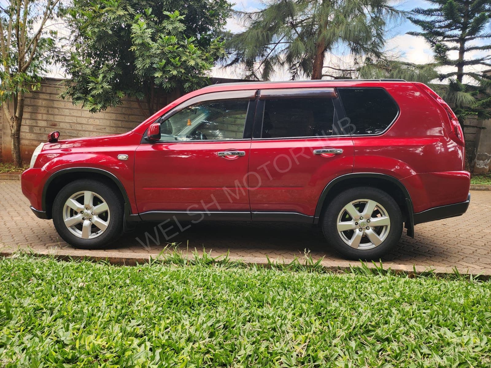 2009 Nissan X-Trail NT31 2L Petrol Sedan, photo 3