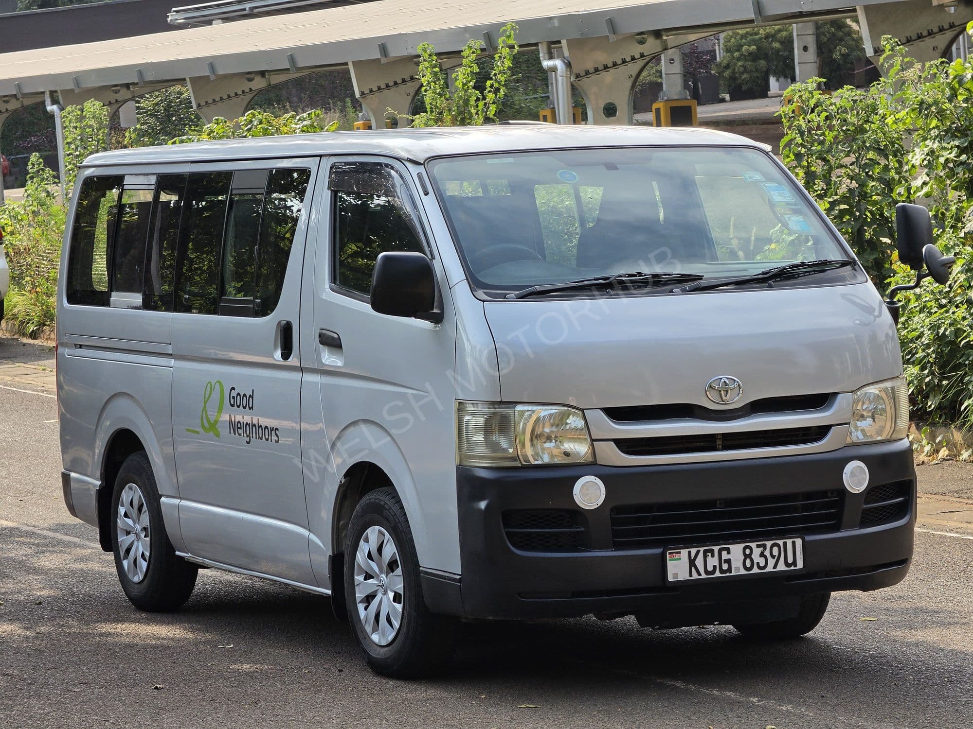 2008 Toyota Hiace 7L 2L Petrol MPV, photo 2