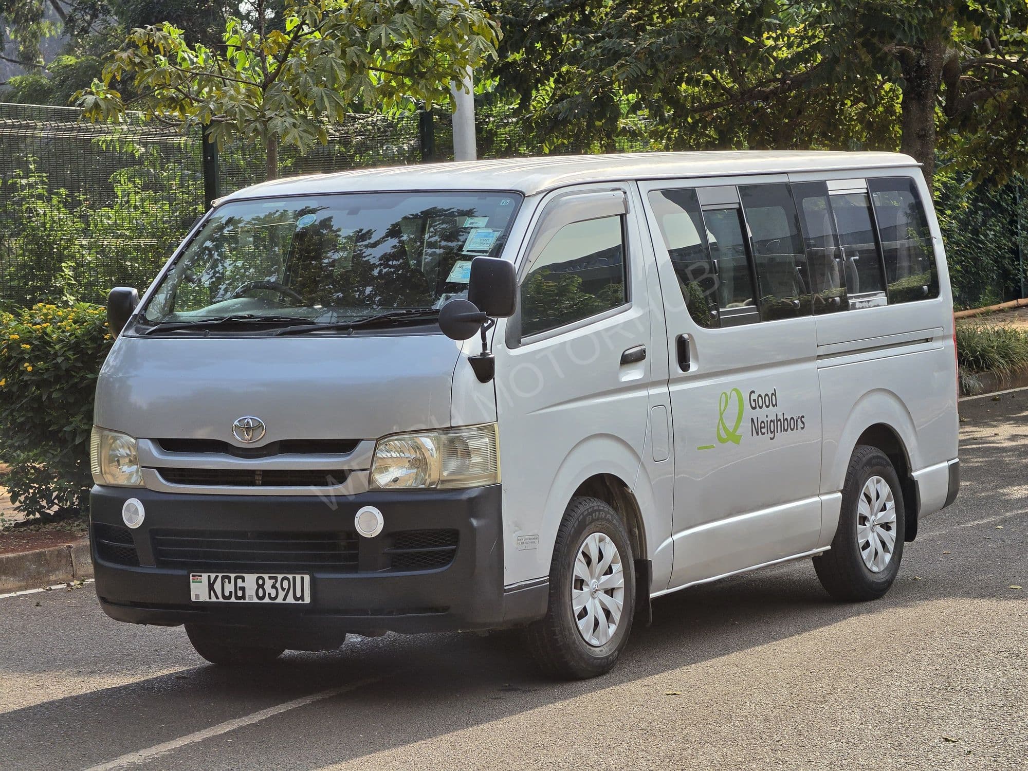 2008 Toyota Hiace 7L 2L Petrol MPV, photo 3