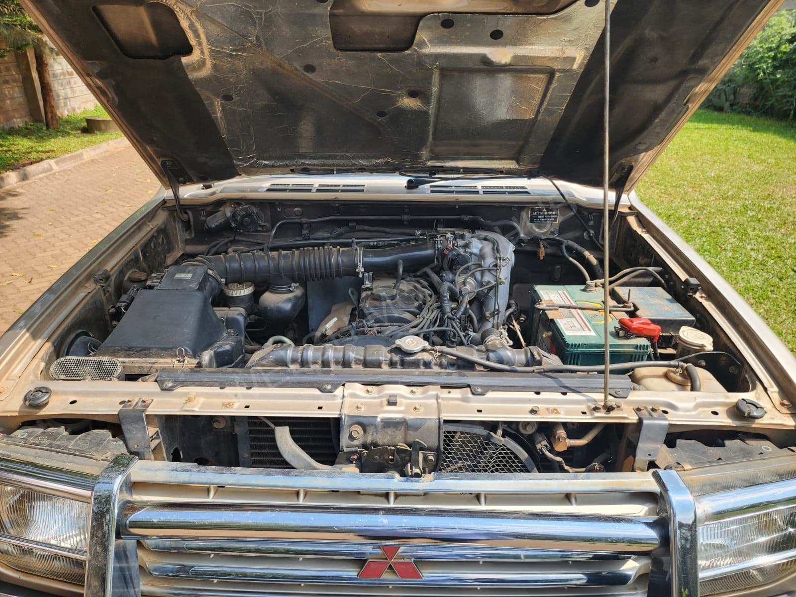 2004 Mitsubishi Pajero GLX 3L Petrol SUV, photo 14