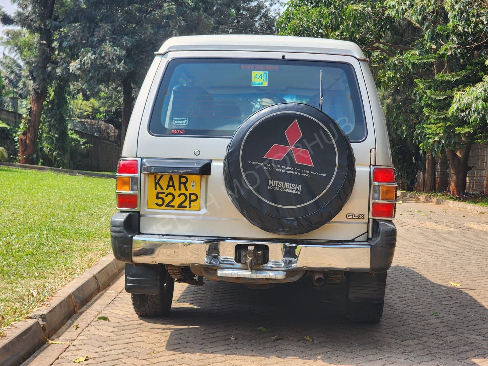 2004 Mitsubishi Pajero GLX 3L Petrol SUV, photo 6
