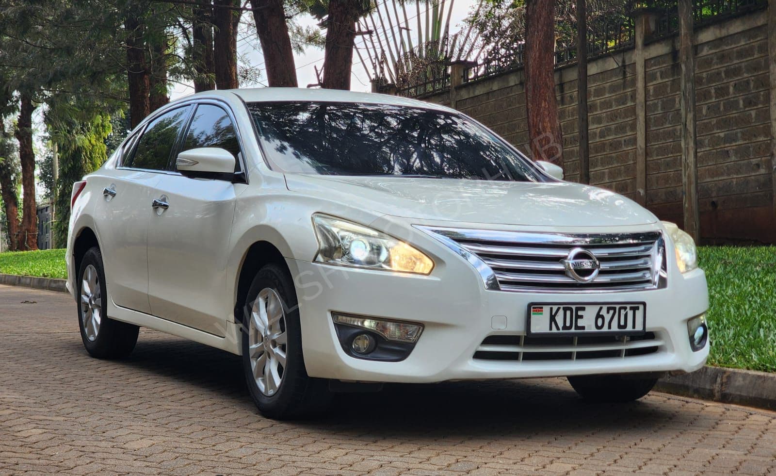 2015 Nissan Teana XL 2.5L Petrol Sedan, photo 3