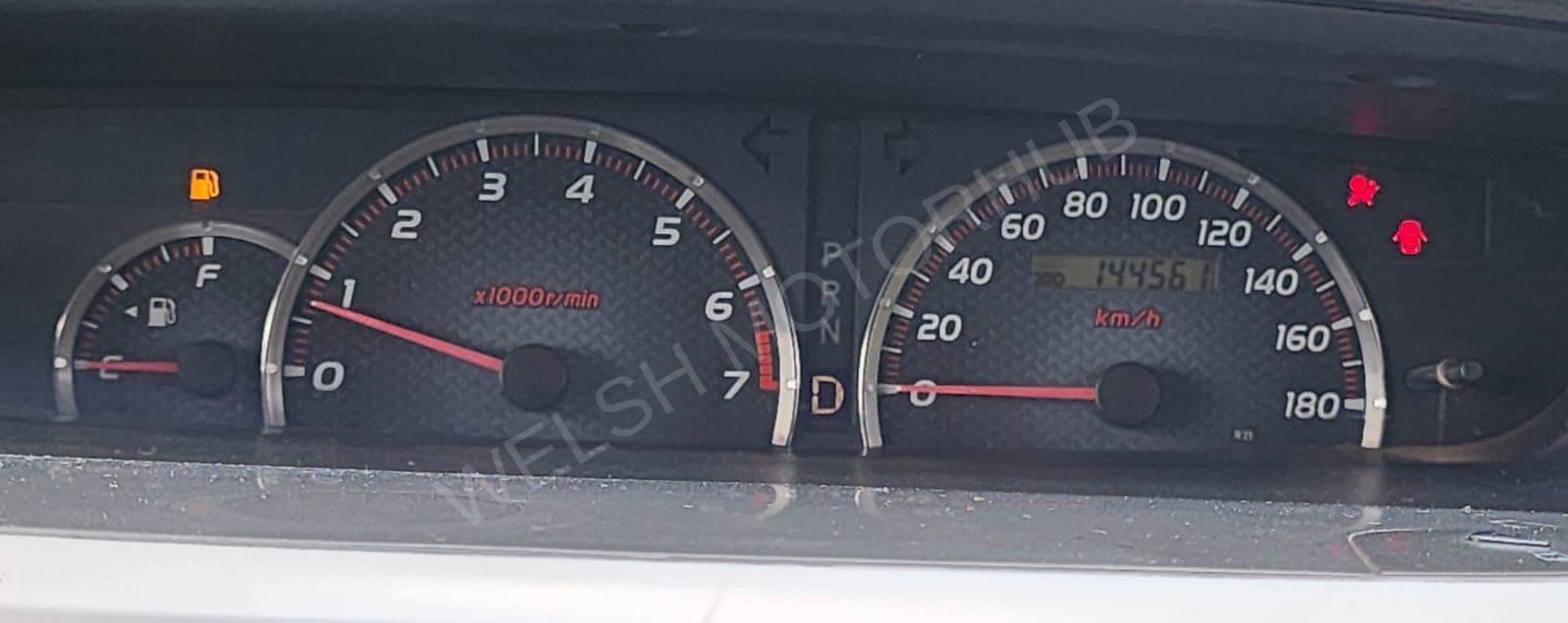 2007 Toyota Voxy 2L Petrol MPV, photo 9