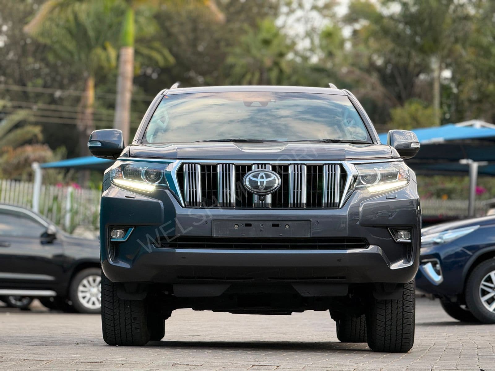 2019 Toyota Land Cruiser Prado VX-L