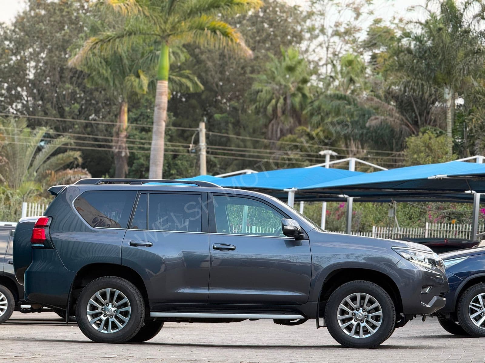 2019 Toyota Land Cruiser Prado VX-L 3L Diesel SUV, photo 3