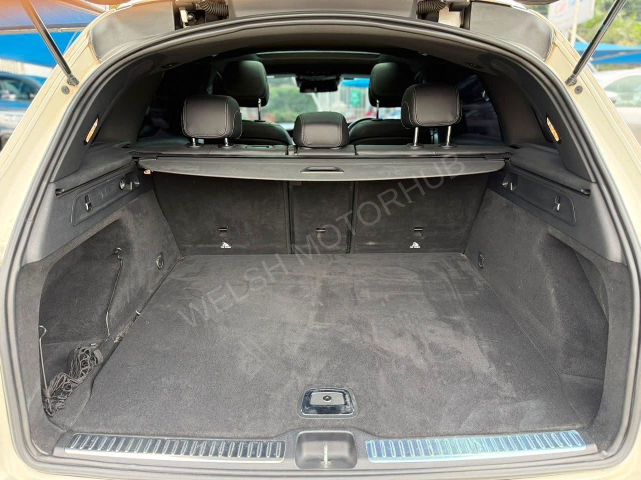 2016 Mercedes-Benz GLC250 4MATIC 2L Petrol SUV, photo 5