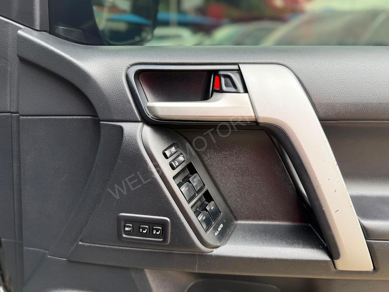 2018 Toyota Land Cruiser Prado VX-L 3L Diesel SUV, photo 14