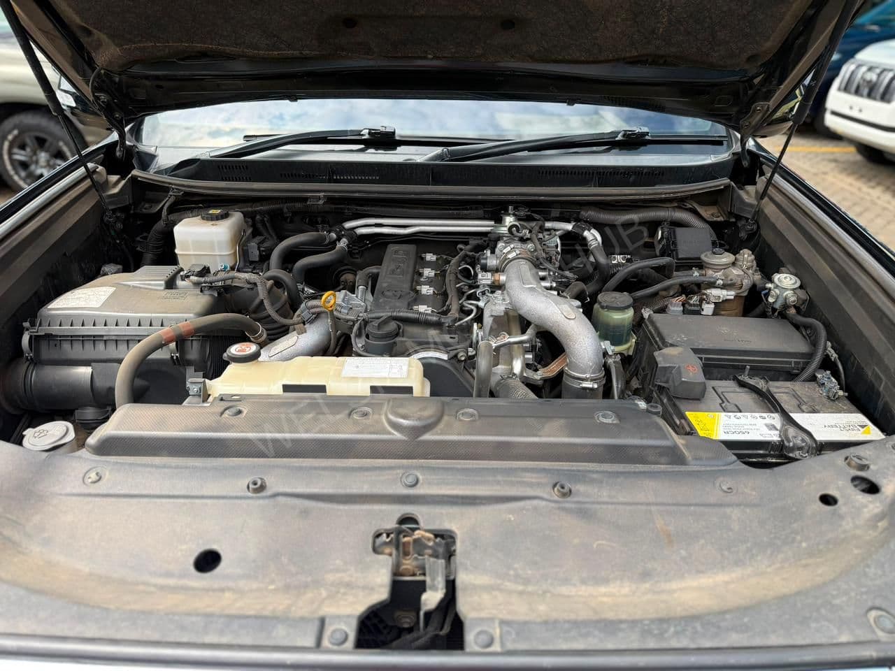 2018 Toyota Land Cruiser Prado VX-L 3L Diesel SUV, photo 5