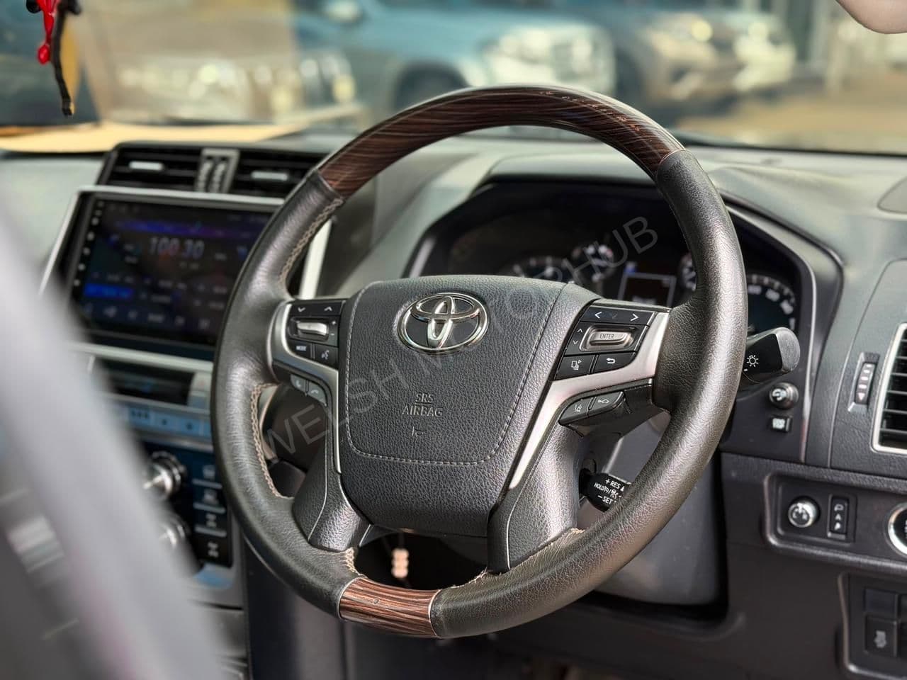 2018 Toyota Land Cruiser Prado VX-L 3L Diesel SUV, photo 12