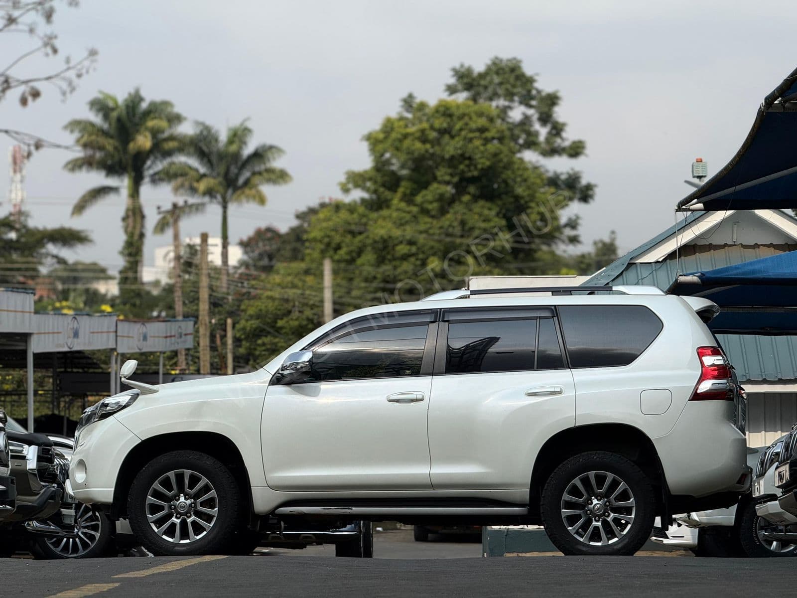 2016 Toyota Land Cruiser Prado TX J150 2.8L Diesel SUV, photo 4