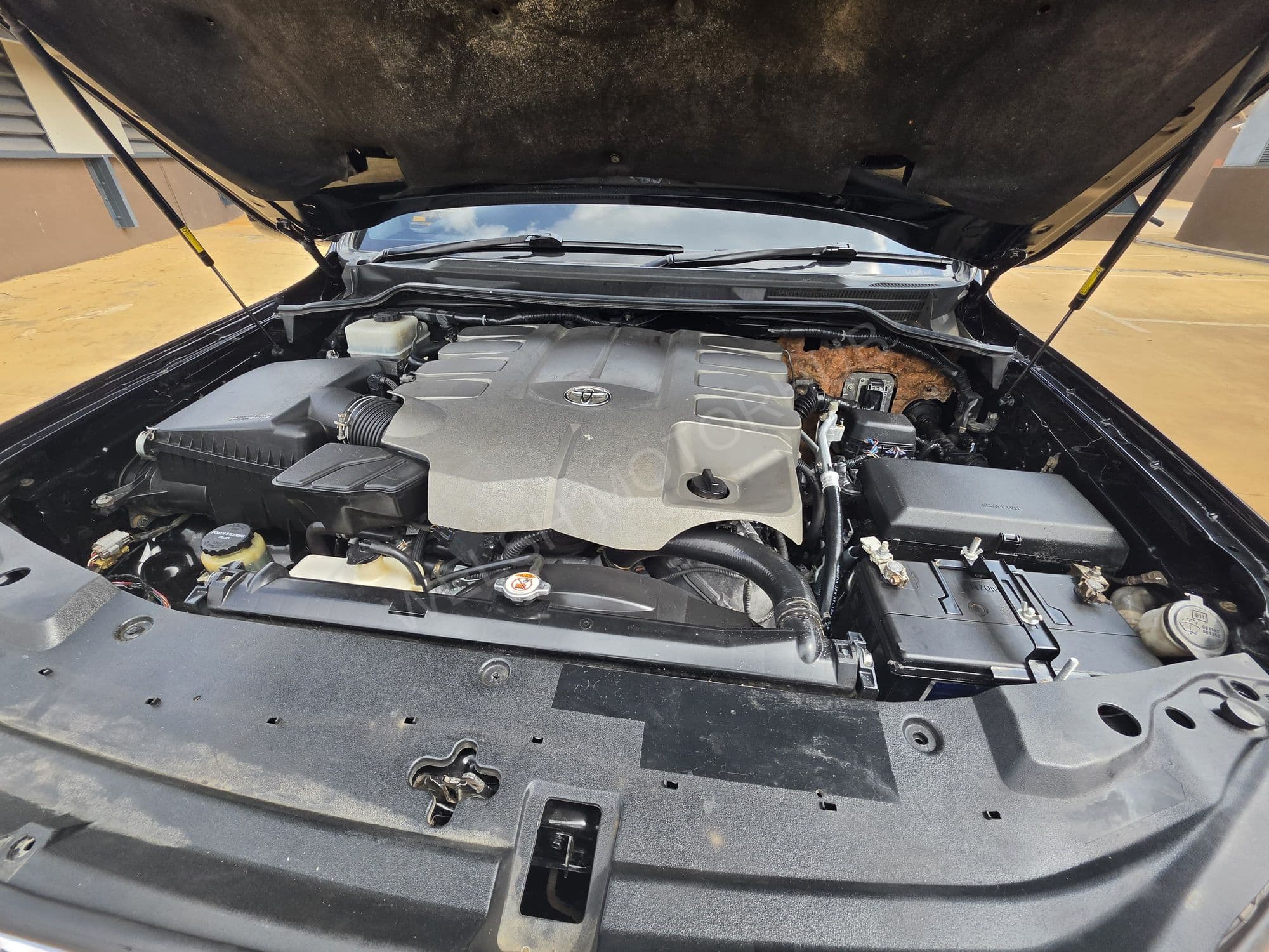 2011 Toyota Land Cruiser V8 4.6L Petrol SUV, photo 14
