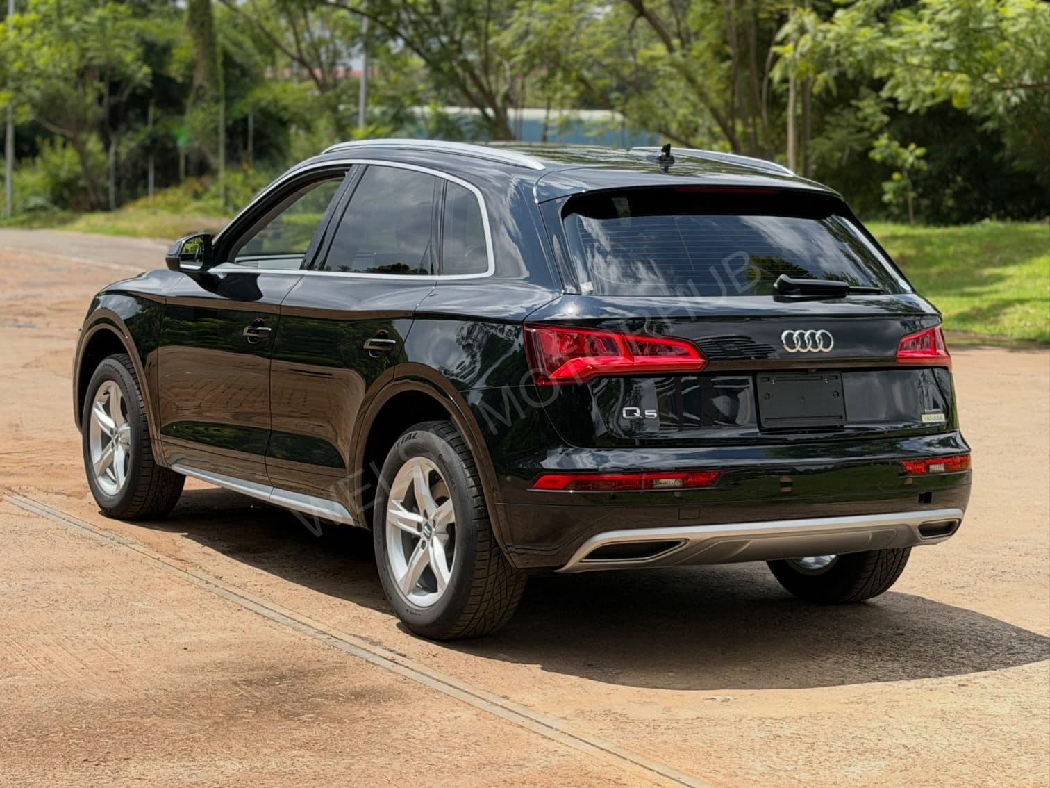 2019 Audi Q5 B9 QUATTRO TFSI 2L Petrol SUV, photo 4