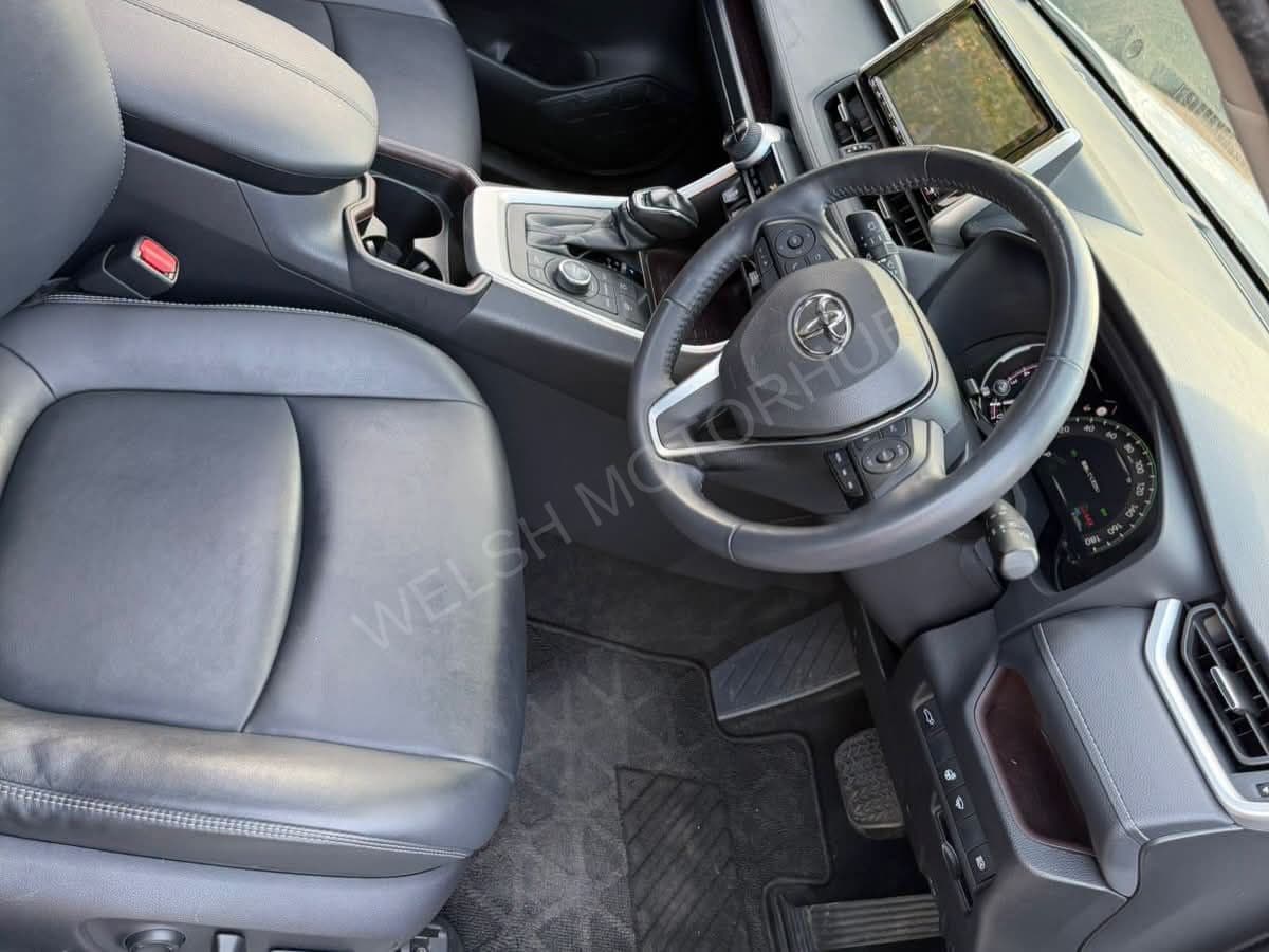 2021 Toyota RAV4 GZ PACKAGE 2L Petrol SUV, photo 10