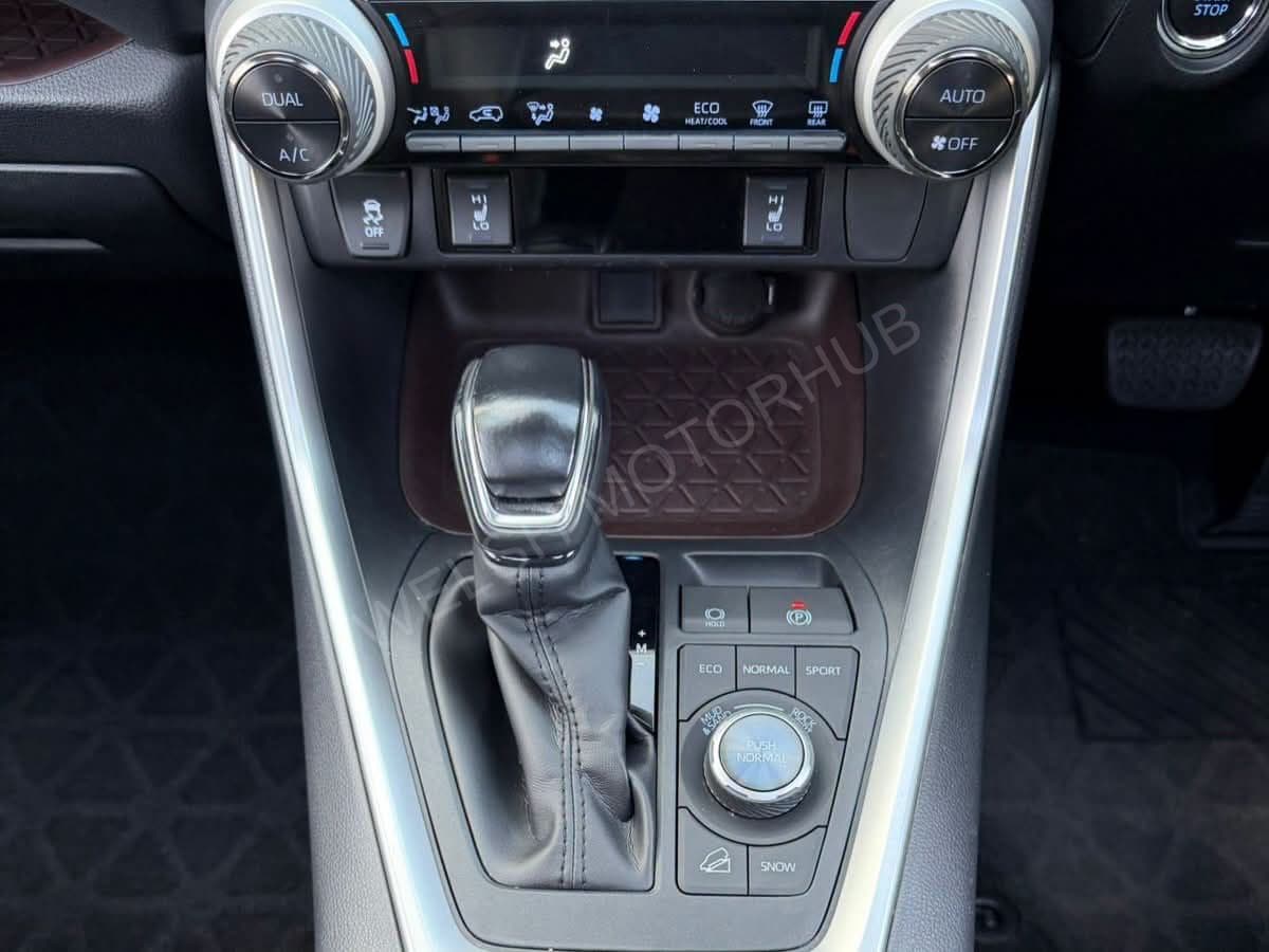 2021 Toyota RAV4 GZ PACKAGE 2L Petrol SUV, photo 9