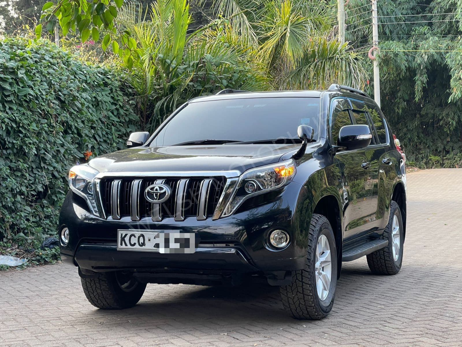 2011 Toyota Land Cruiser Prado J150 2.7L Petrol SUV, photo 3