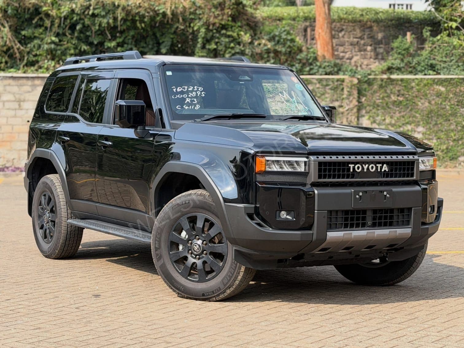 2024 Toyota Land Cruiser Prado VX J150 2.8L Diesel SUV, photo 3