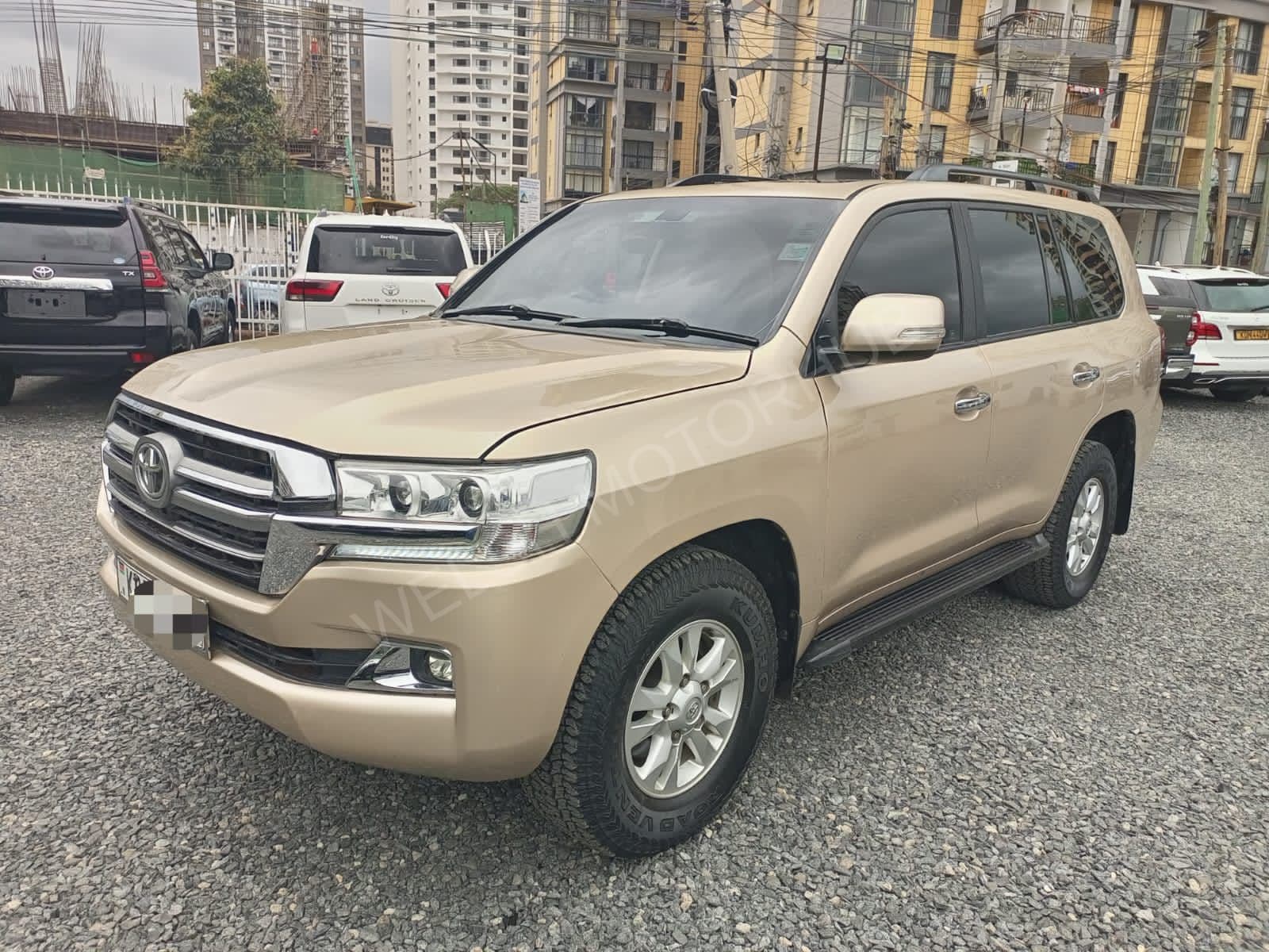 2014 Toyota Land Cruiser 200 VX 4.5L Diesel SUV, photo 2