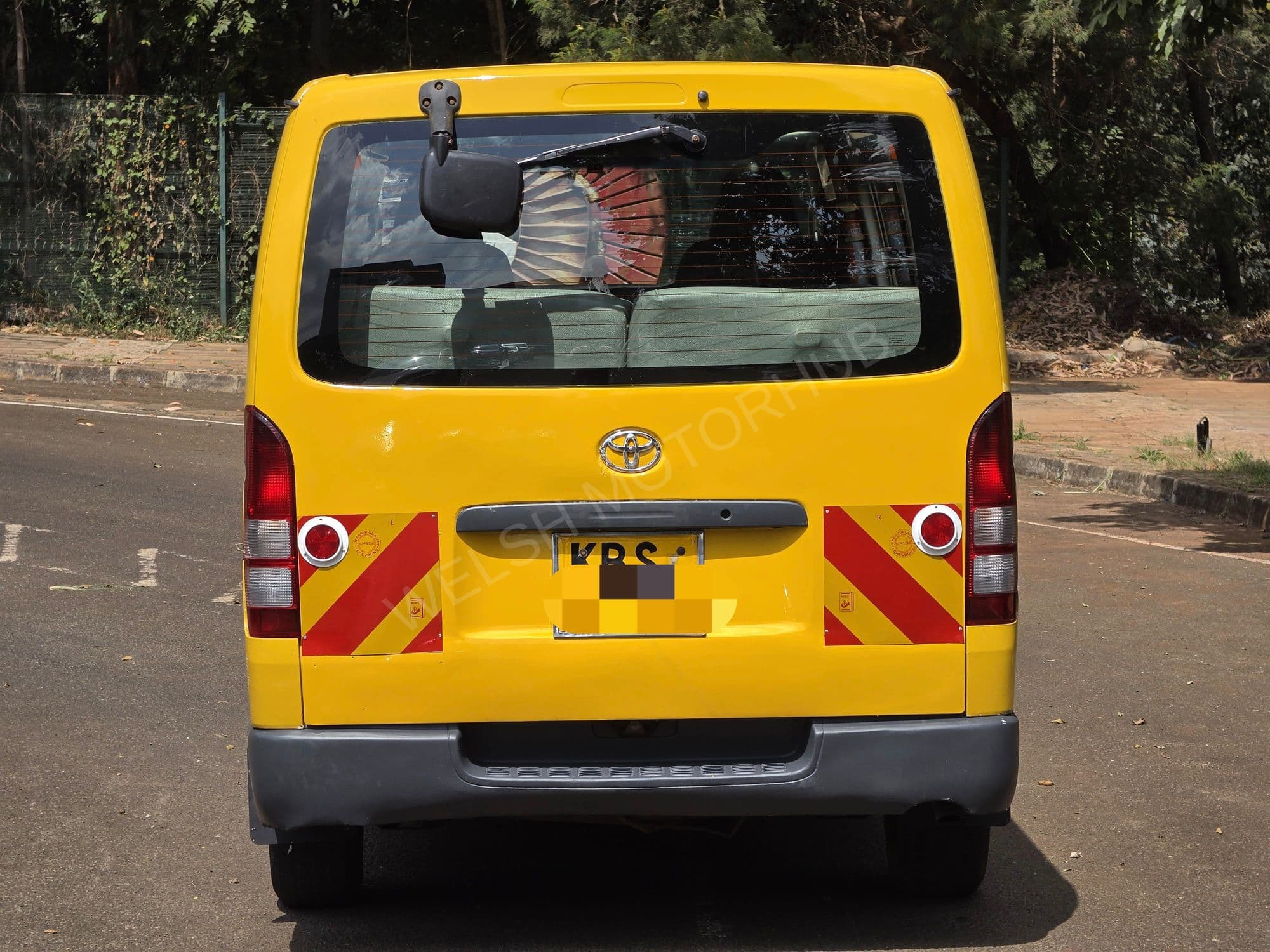 2005 Toyota Hiace 7L 3L Diesel MPV, photo 4