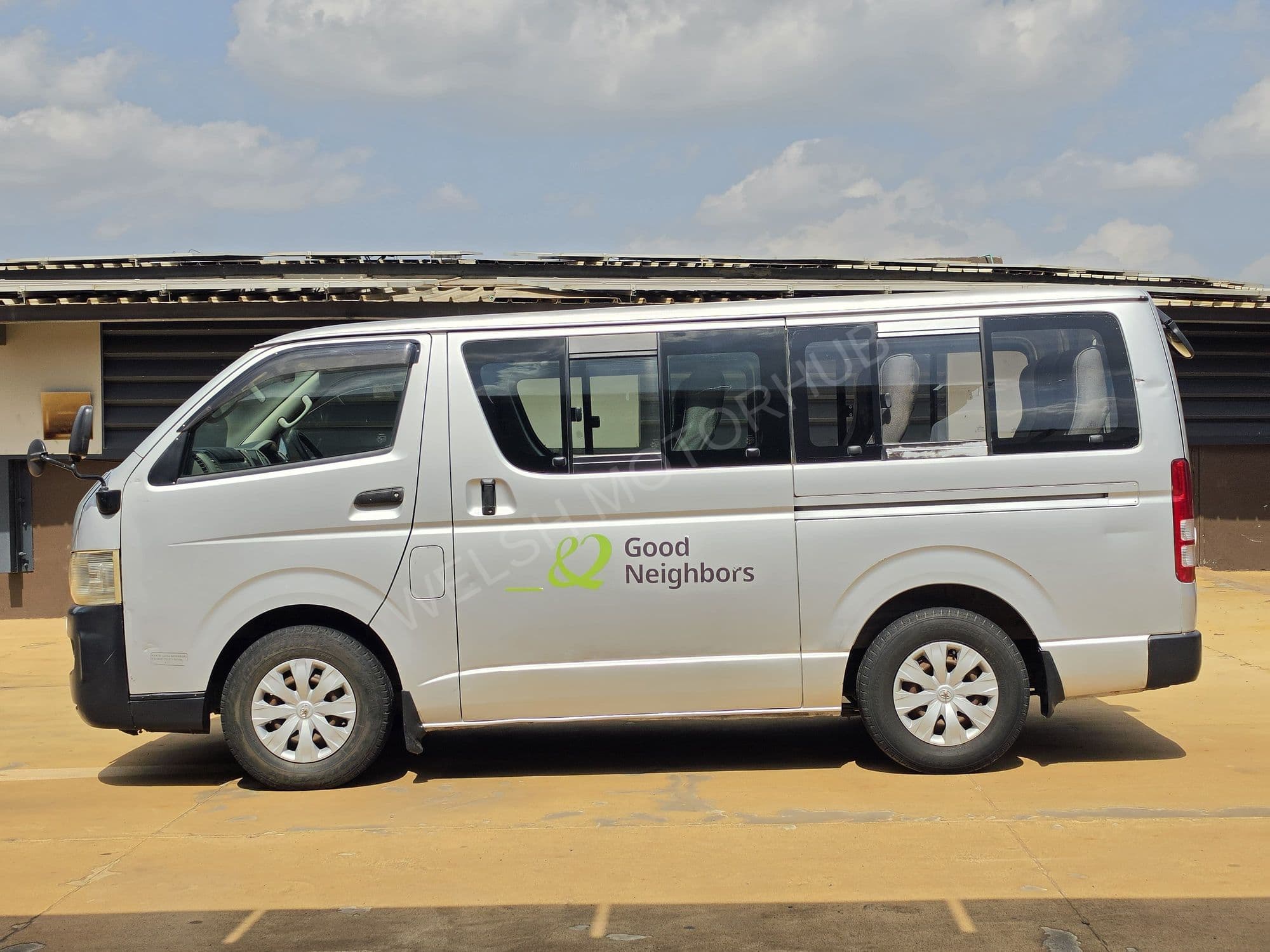 2008 Toyota Hiace 7L 2L Petrol MPV, photo 4
