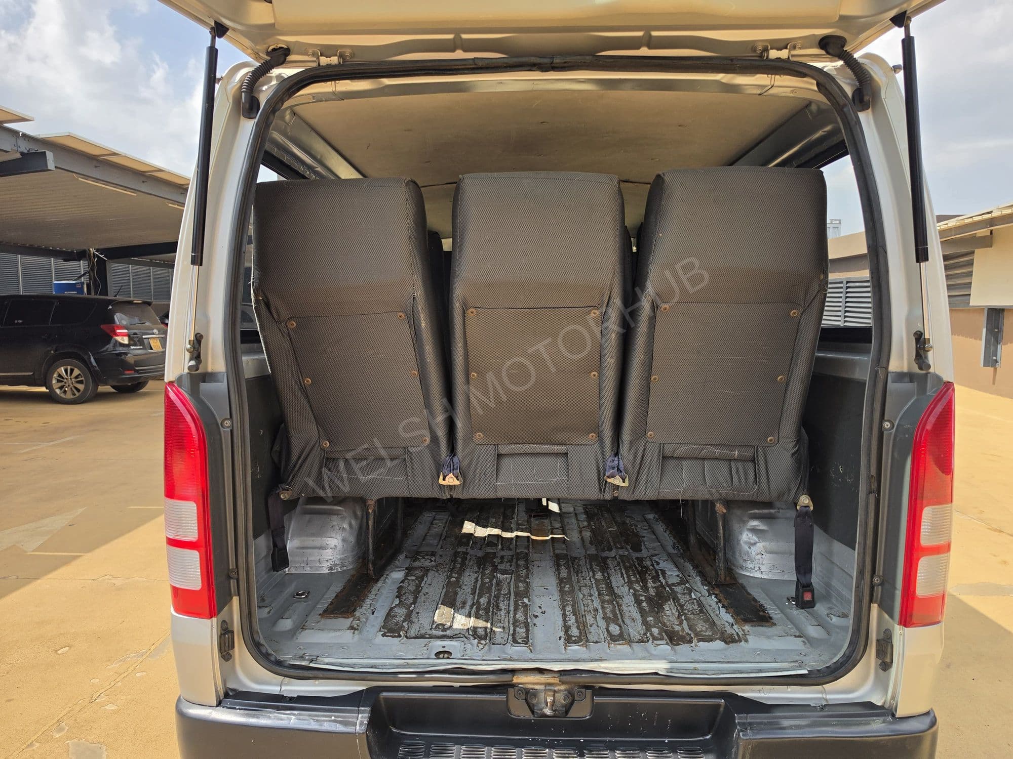 2008 Toyota Hiace 7L 2L Petrol MPV, photo 9