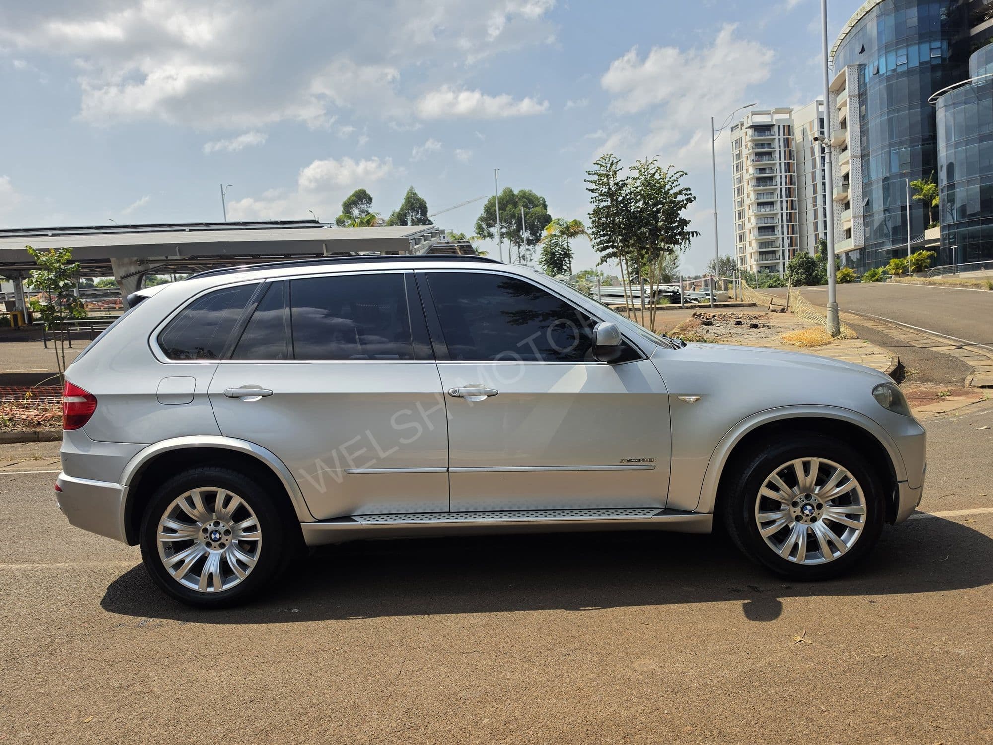 2010 BMW X5 3L Petrol SUV, photo 5