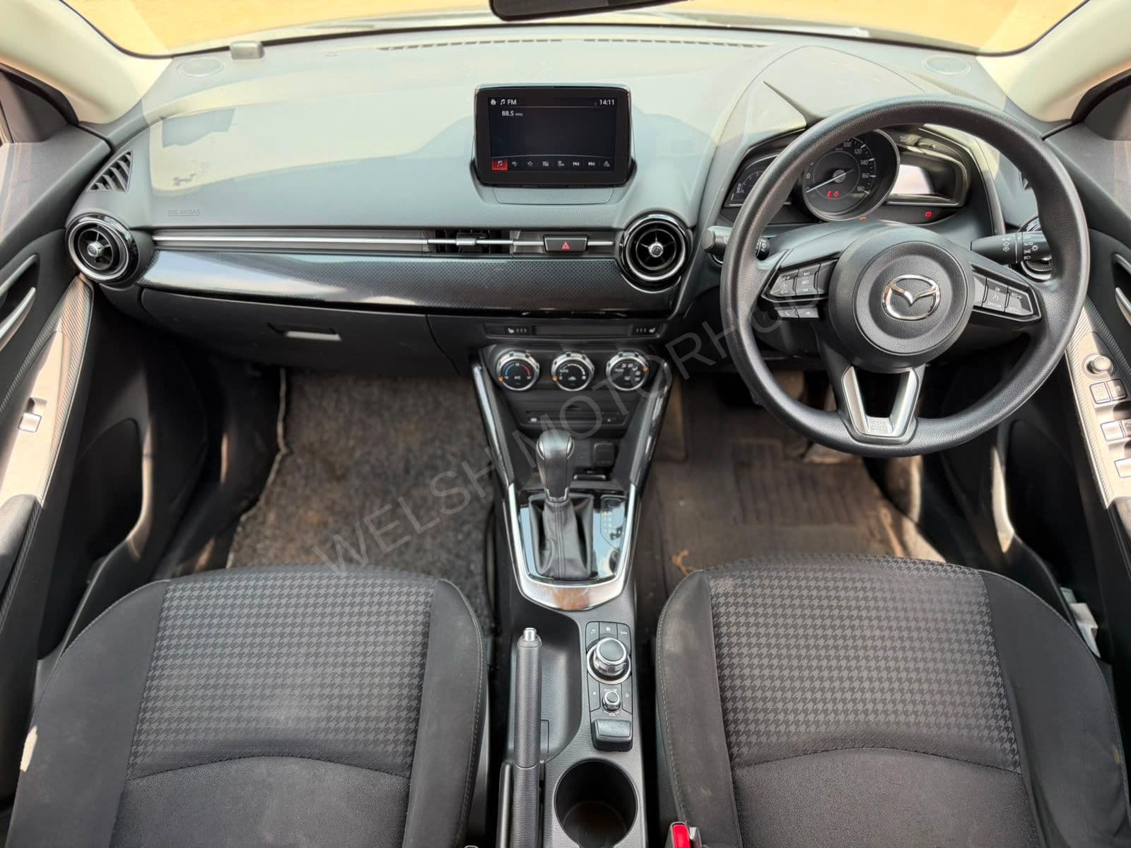 2018 Mazda Demio Sky active D 1.5L Diesel Hatchback, photo 9