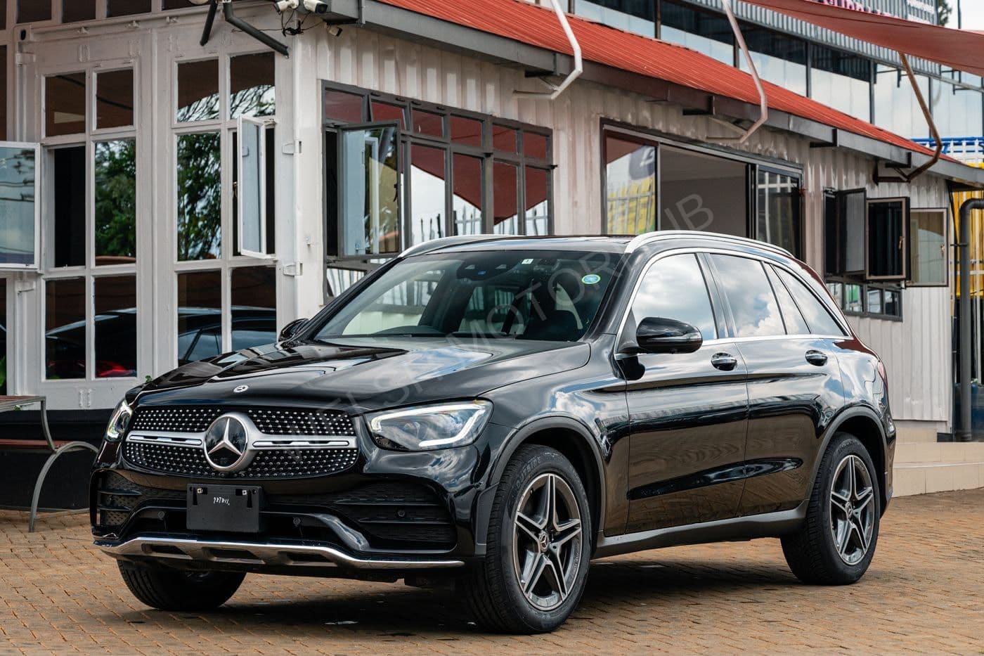 2019 Mercedes-Benz GLC220d 2.2L Diesel SUV, photo 2