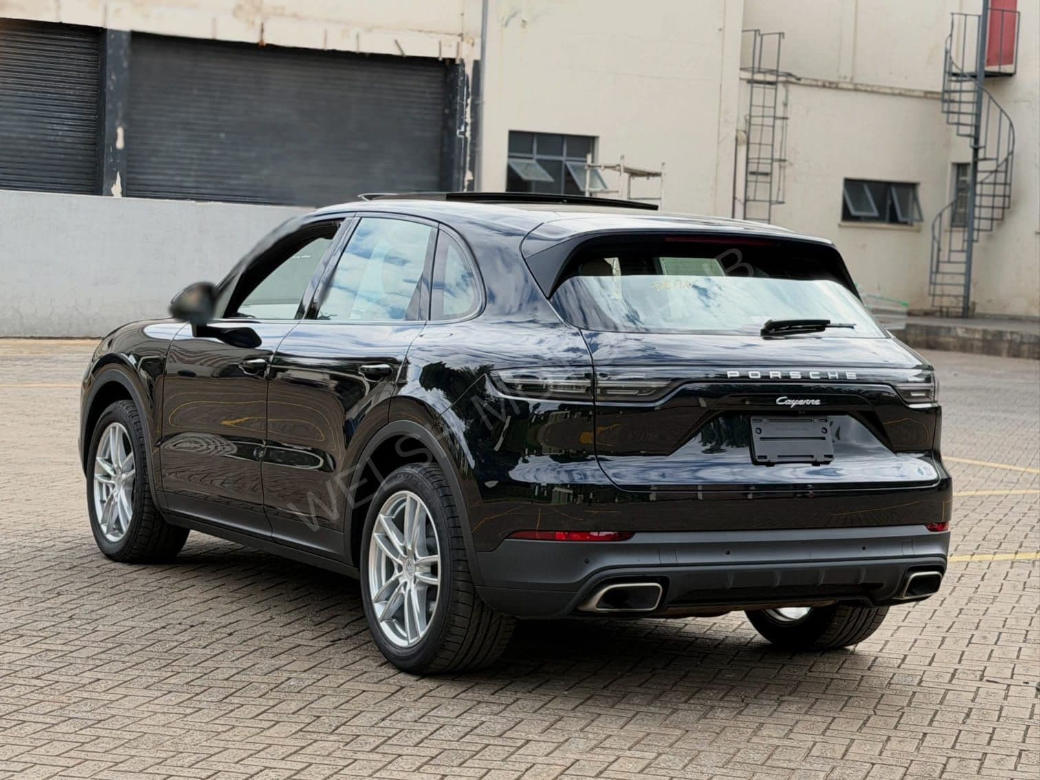 2019 Porsche Cayenne E3 Sports Chrono 3L Petrol SUV, photo 5