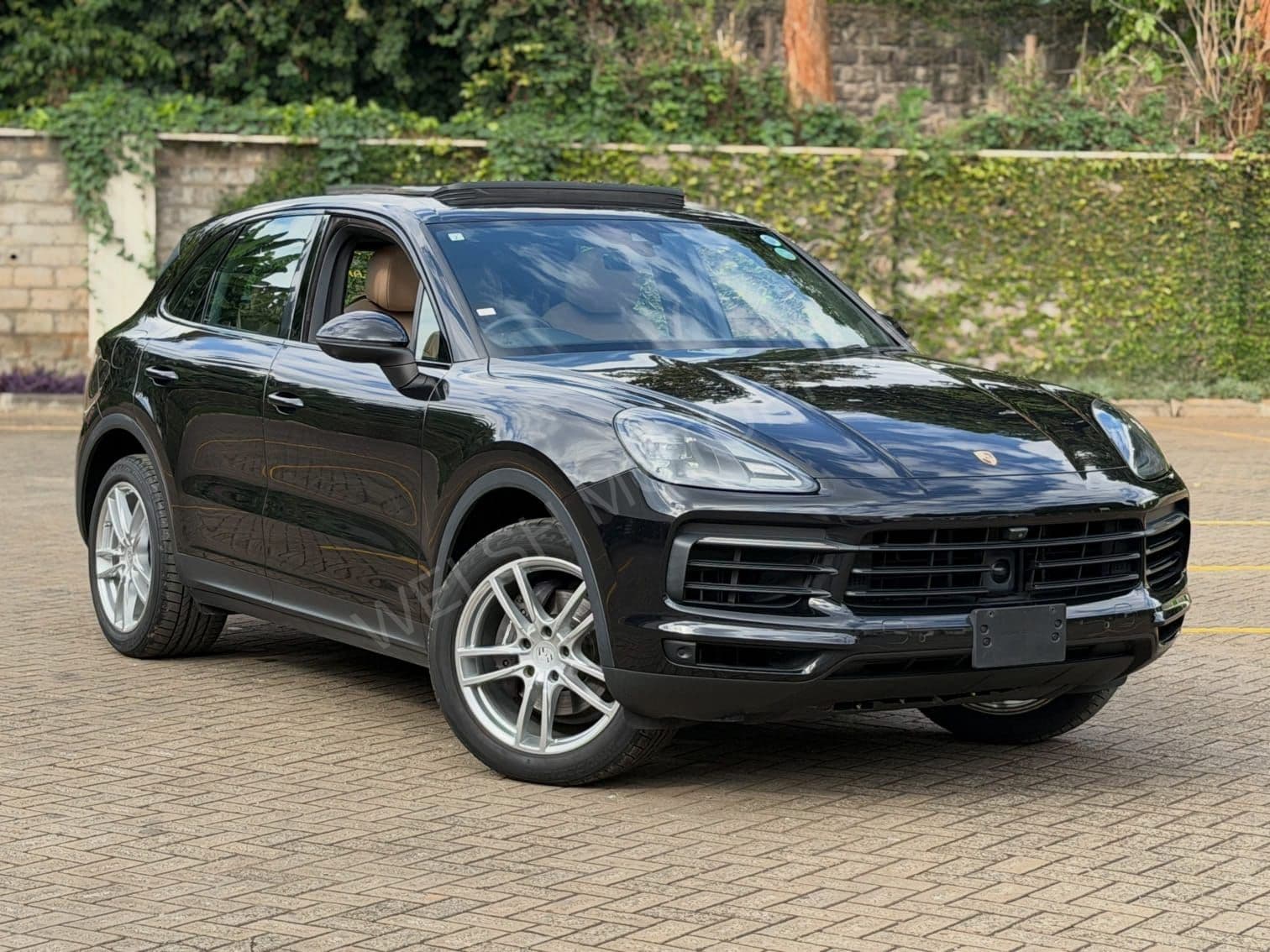 2019 Porsche Cayenne E3 Sports Chrono 3L Petrol SUV, photo 2