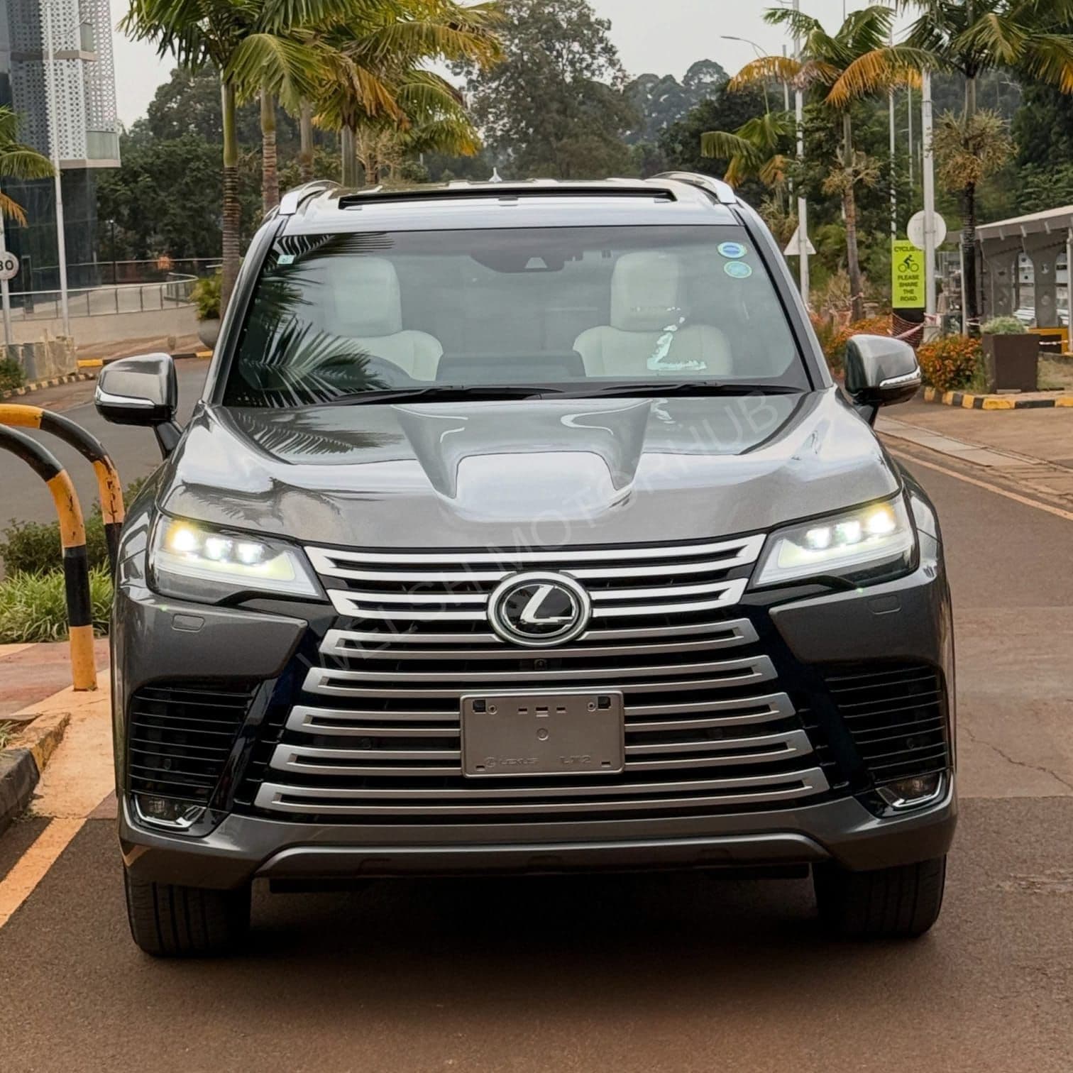 2023 Lexus LX600
