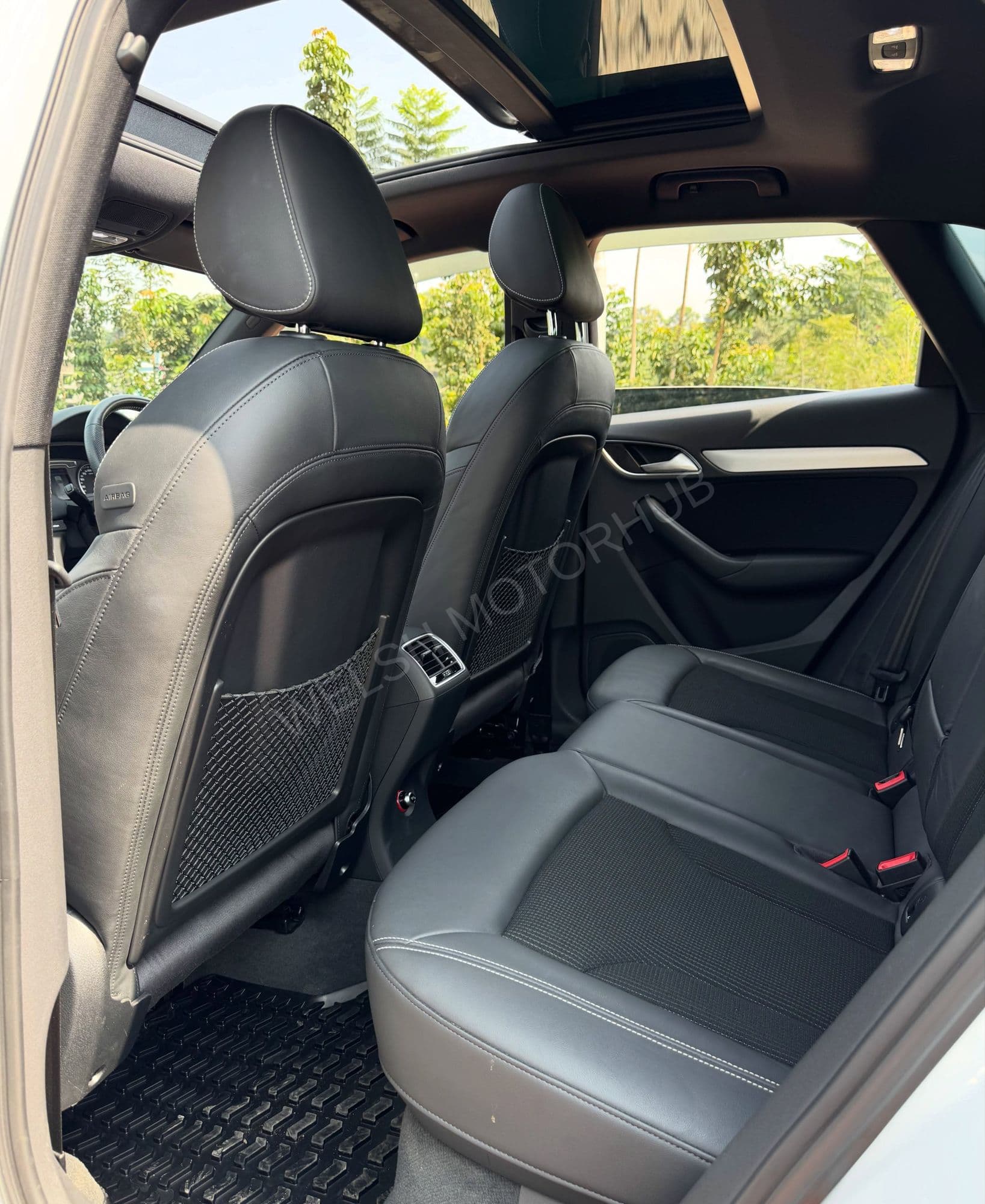 2019 Audi Q3 Quattro S-Line Petrol SUV, photo 12