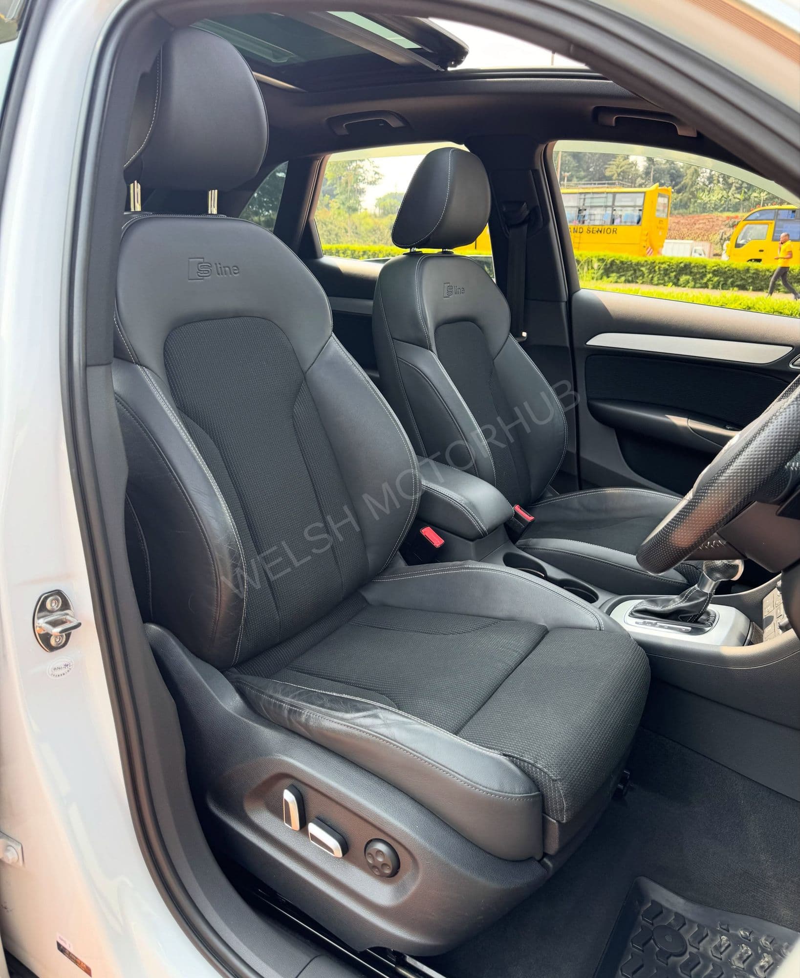 2019 Audi Q3 Quattro S-Line Petrol SUV, photo 9