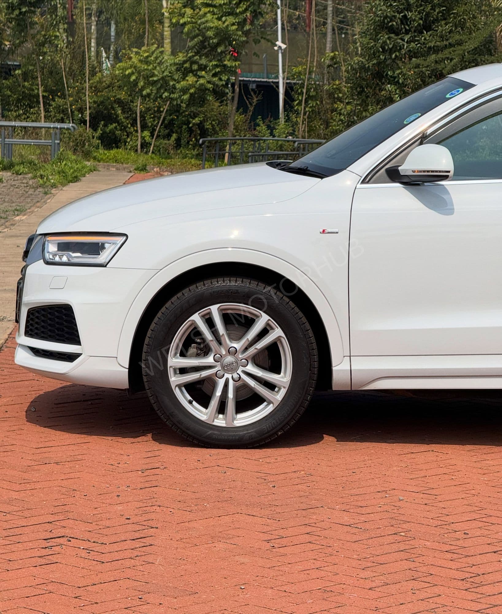 2019 Audi Q3 Quattro S-Line Petrol SUV, photo 3