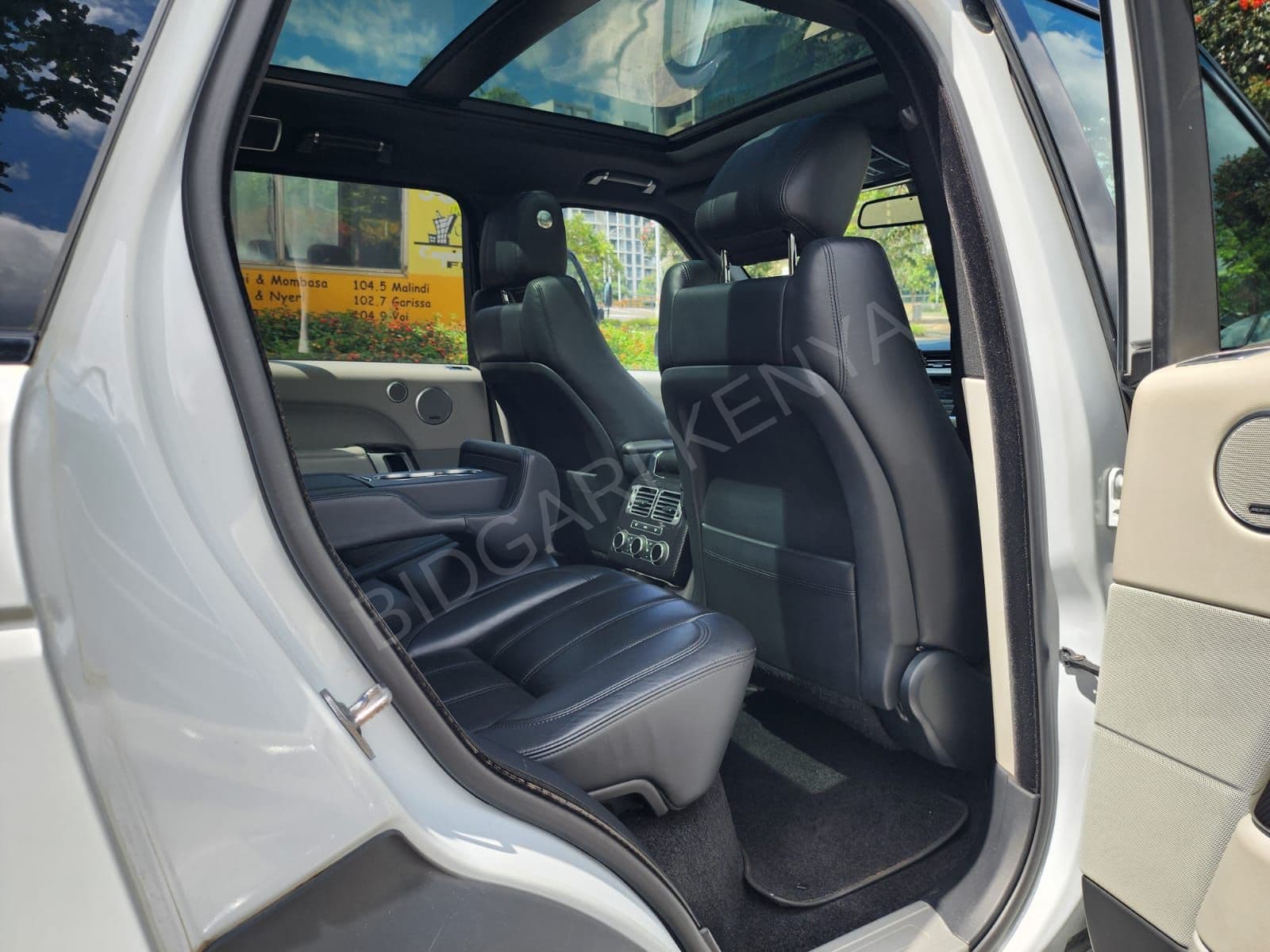 2016 Range Rover Vogue 3L Diesel SUV, photo 14