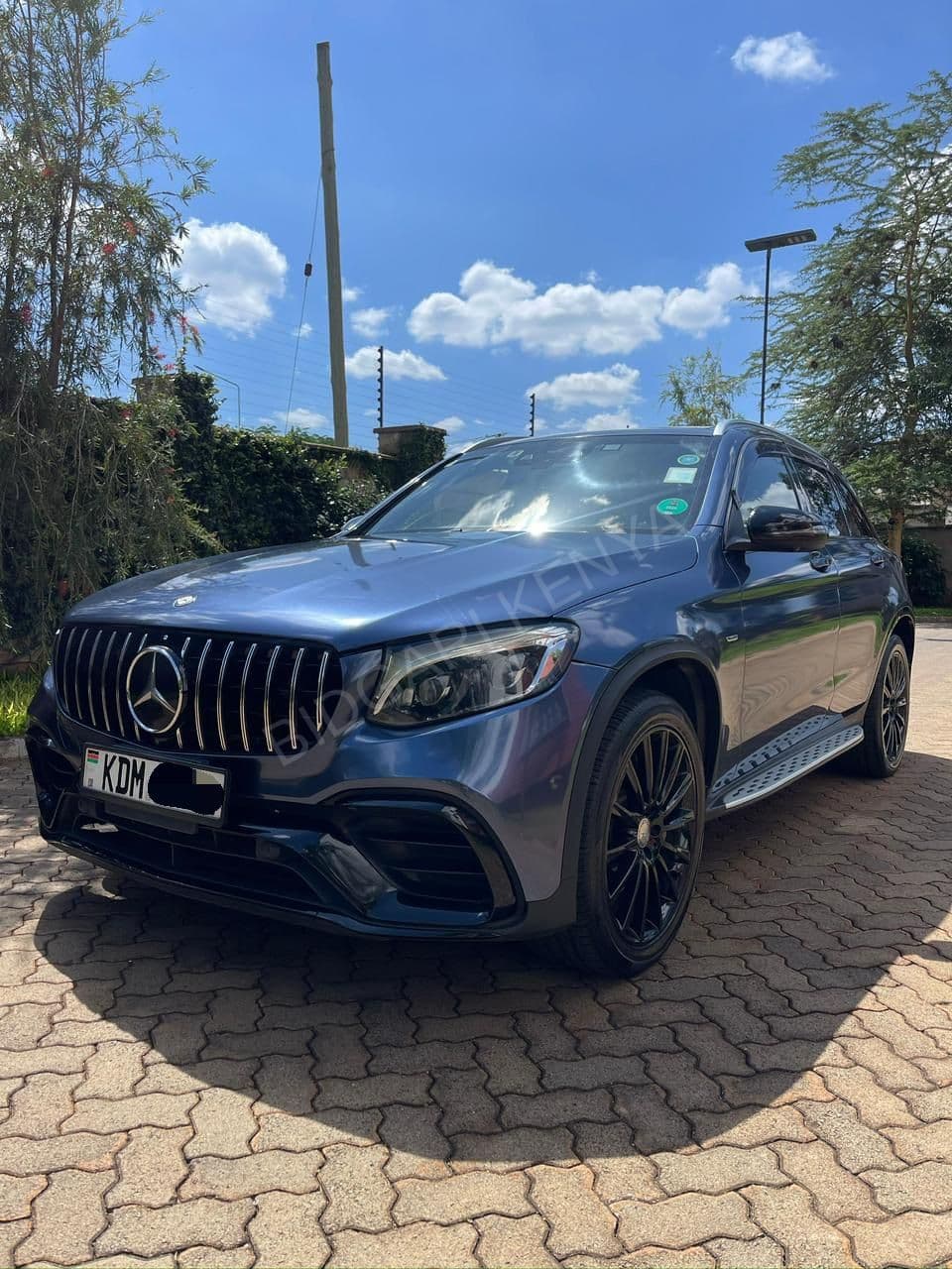 2017 Mercedes-Benz GLC 250 4Matic Edition 1