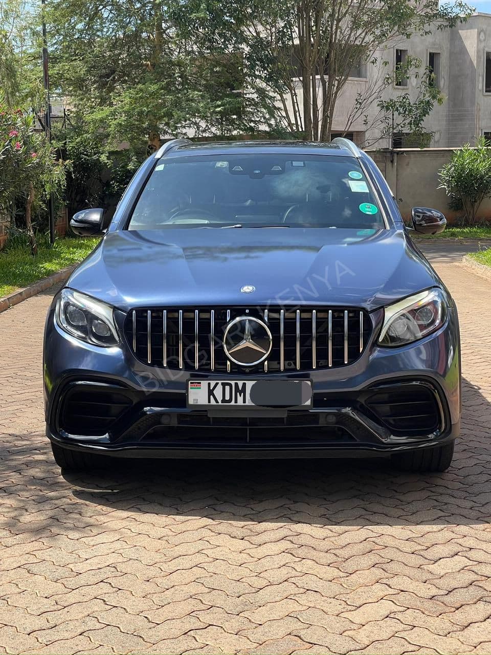 2017 Mercedes-Benz GLC 250 4Matic Edition 1 2L Petrol SUV, photo 2