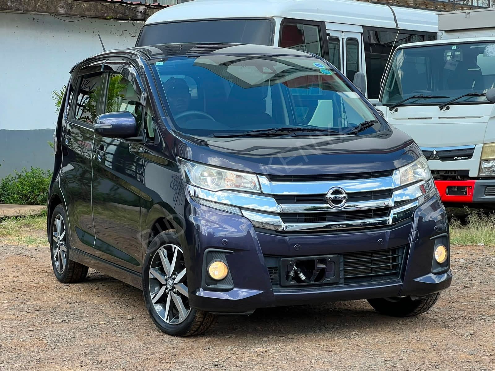 2017 Nissan Dayz Highway Star Petrol MPV, photo 2