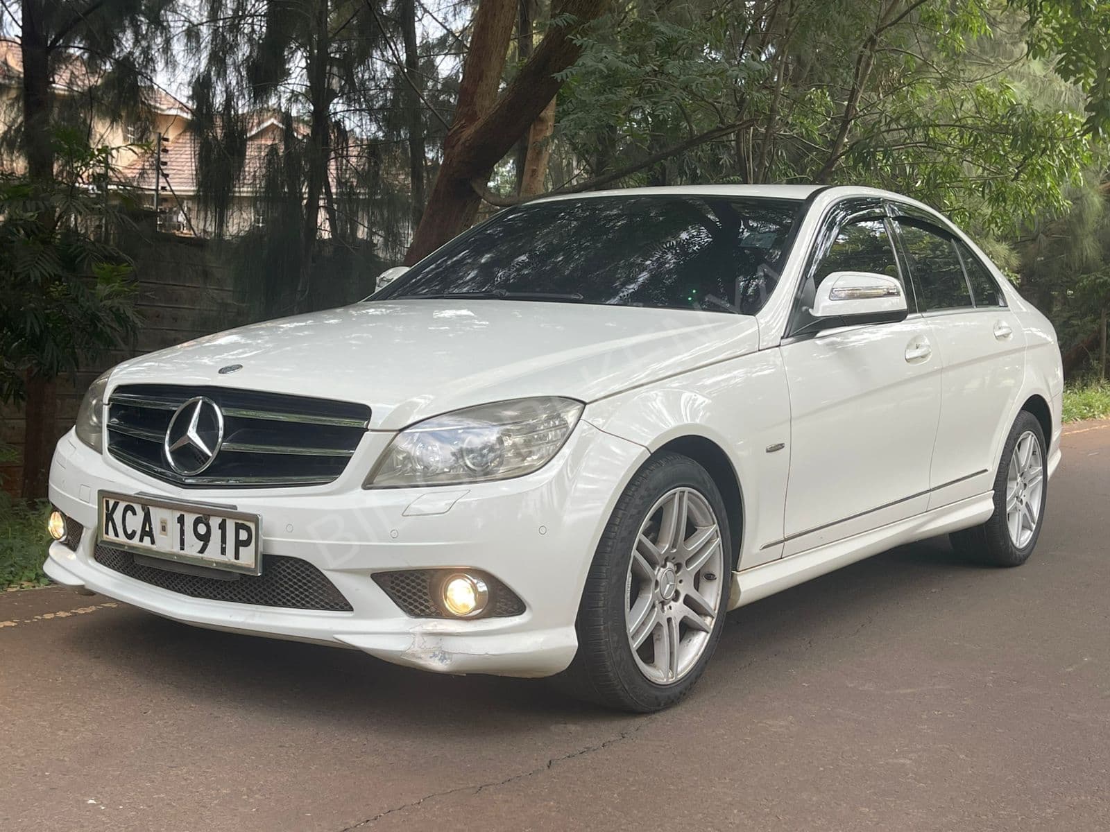 2008 Mercedes-Benz C200 1.8L Petrol Sedan, photo 2