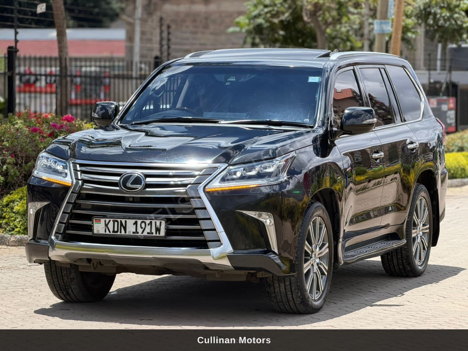 2016 Lexus LX570