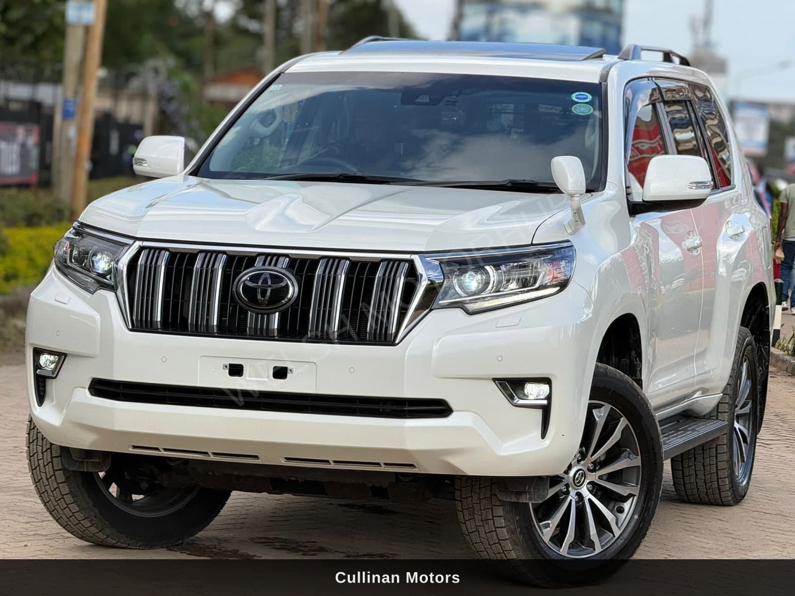 2020 Toyota Land Cruiser Prado for Sale Kenya KSh 6.6M photo 3