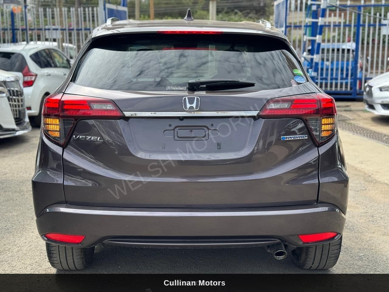 2018 Honda Vezel Z SENSING PACKAGE for Sale Kenya KSh 2.7M photo 4
